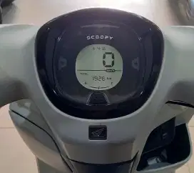 KM 1.000 SCOOPY PRESTIGE KEYLESS 2025, 99% SEPERTI BARU, MUHSHI MOTOR.