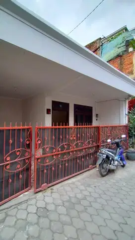 DIJUAL RUMAH MURAH!! SIAP HUNI ,BERSIH,STRATEGIS,LOKASI AMAN