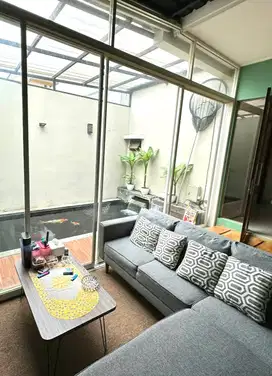 Rumah Mewah Termurah di Vasana Residence