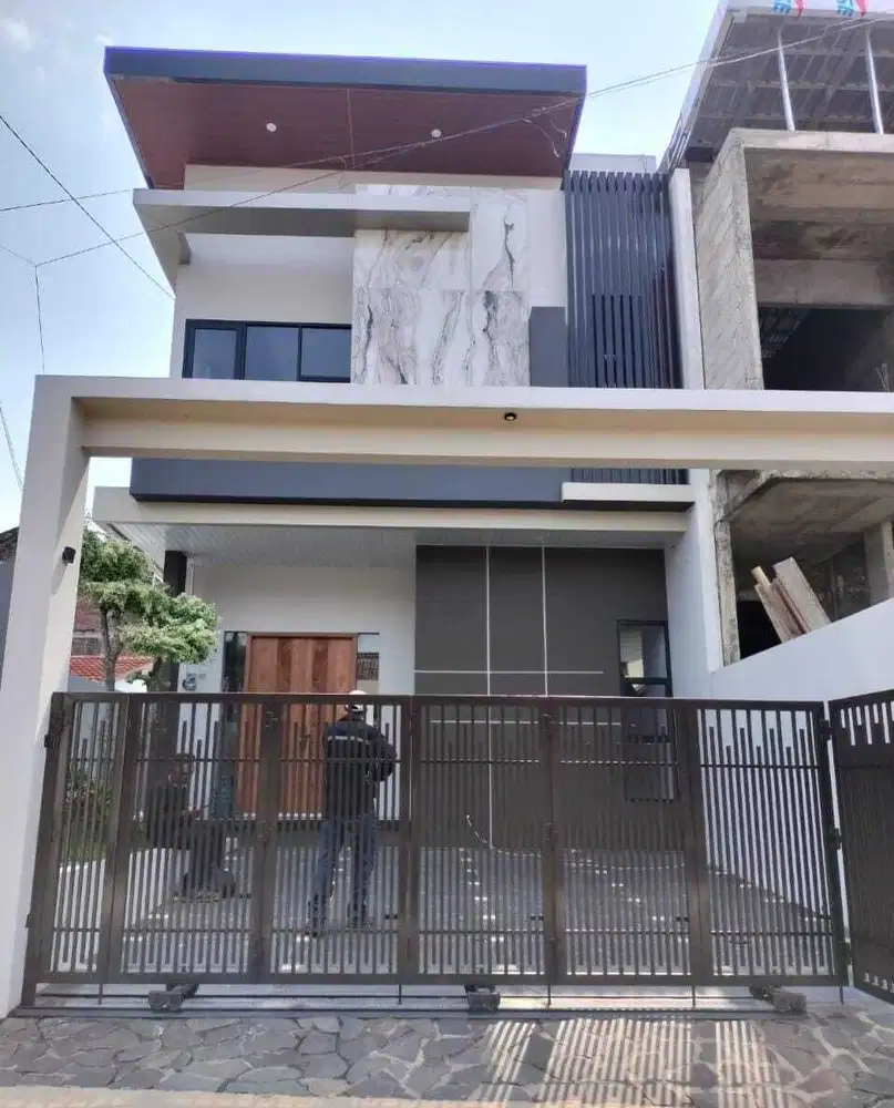 Rumah Baru Modern Di jl. Kaliurang Dekat Kampus UGM