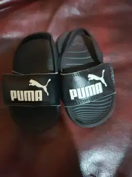 sendal puma anak size 5 ukura uer 22 mulus