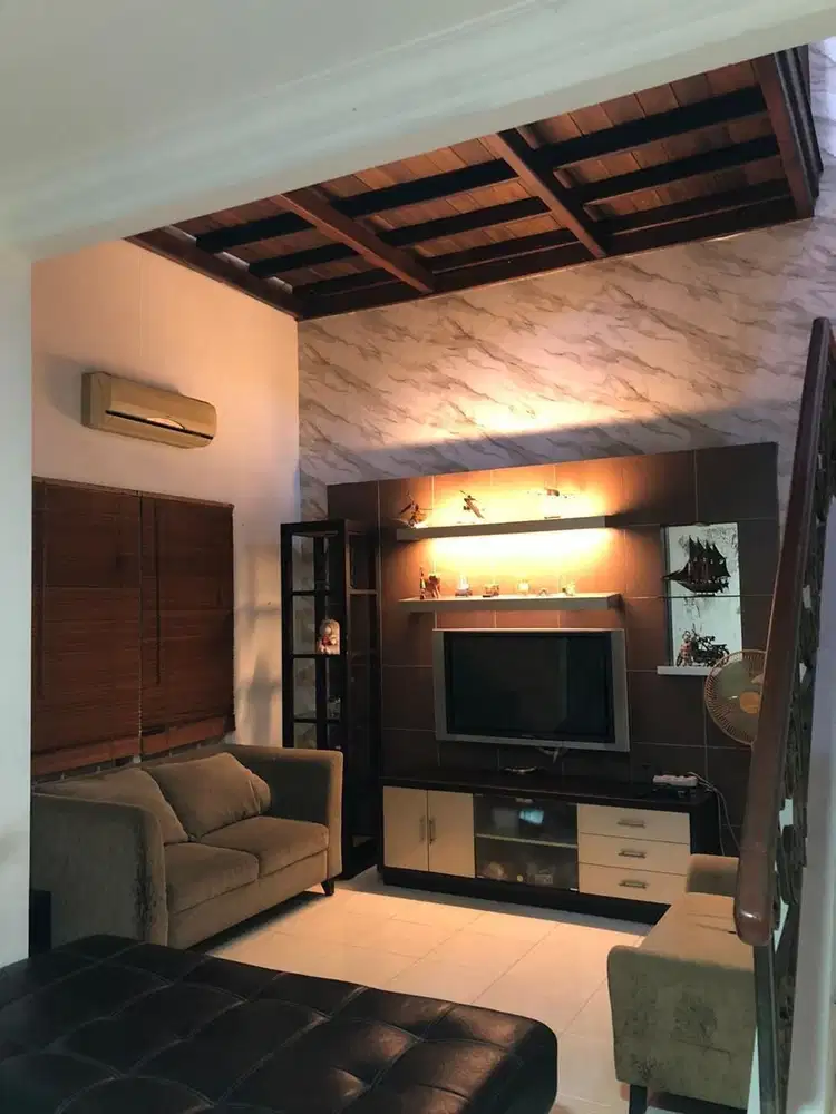 Di Jual Rumah Cantik Kota Wisata Cibubur