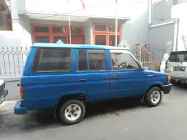 Kijang Jantan 1990