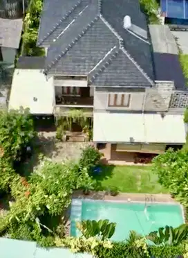 Rumah serasa villa di Bali, tenang & private☘️. Dekat MRT Lebak Bulus