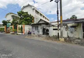 Tanah kampung batik laweyan solo