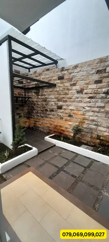 Di Jual Rumah Cantik Sudah Renovasi di Kota Wisata