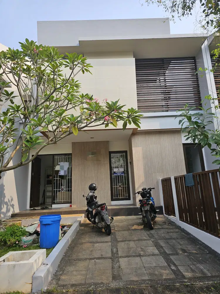 DIJUAL RUMAH EMINENT CLUSTER PRESTIGIA BSD