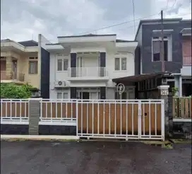 Dijual via lelang  Rumah mewah 2 lantai di taman yasmin bogor