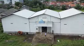 MURAH ! DISEWAKAN GUDANG DENGAN LAHAN!