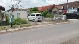 DIJUAL TANAH PINGGIR ASPAL DI SELATAN KAMPUS UAD   BANTUL YOGYA