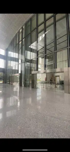 Disewakan Ruang kantor Kondisi Rapih berpartisi tinggal isi meja kursi