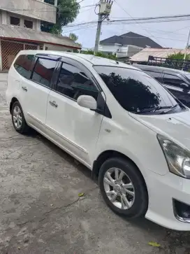 Nissan Grand Livina Type XV