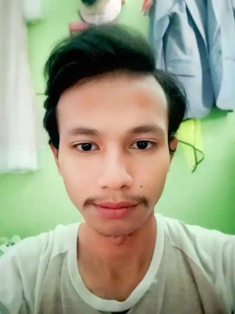 Saya sedang mencari lowongan kerja