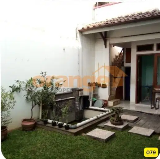 Di Jual Rumah 2 Lantai Posisi Hook Di Legenda Wisata