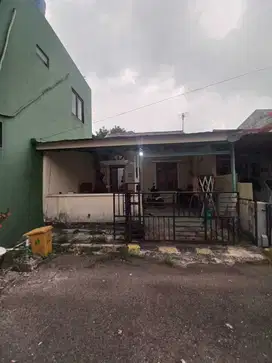 Dijual rumah dekat dengan mall Ciputra citra raya tangeran
