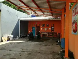 Bangunan usaha steam motor dan mobil di burangkeng setu kab bekasi