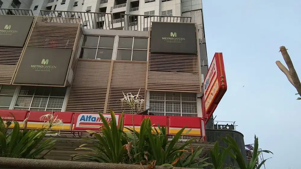 Ruko Gandeng, Income 250 Juta pertahun  Alfamart Ramai Good Investment