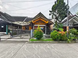 Rumah Murah Mewah Cantik SHGB di Komplek Perumahan Griya Caraka