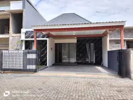 Rumah Baru Full Furnished Dalam Cluster Ngemplak Sleman RSH 085