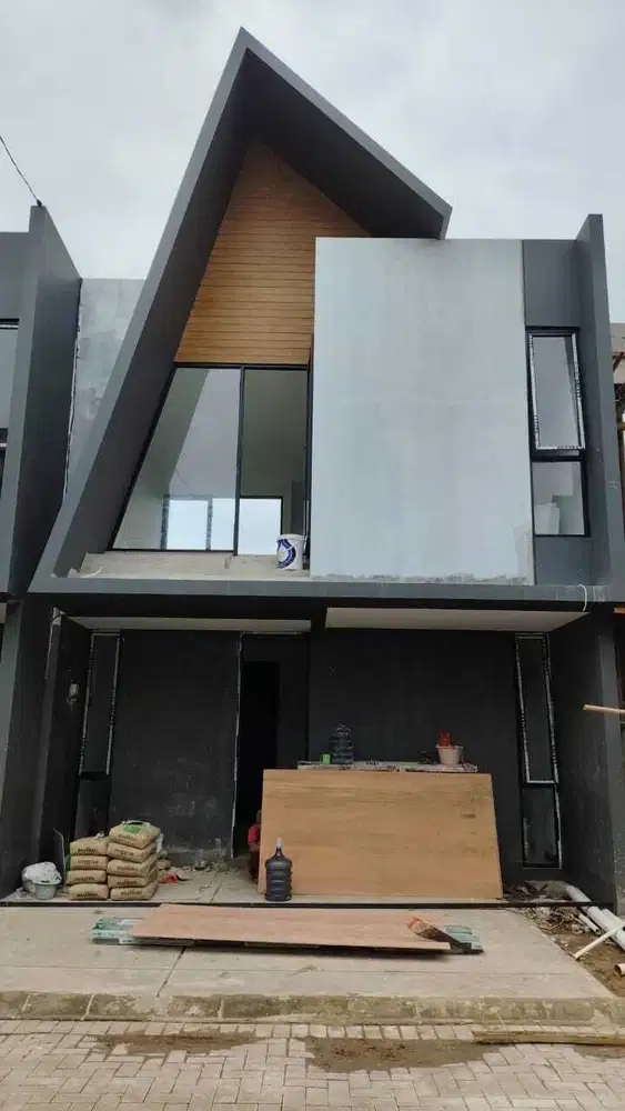 Ready Stok Dekat Stasiun Rawabuntu dan Toll Bsd at Yamala House Ciater