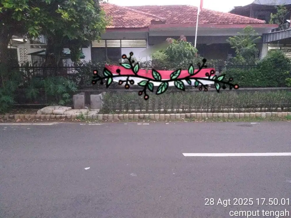 Tanah Di Bangunan Lama Bagus Di Cempaka putih, Jakarta Pusat