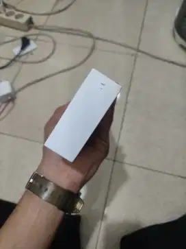 Apple Watch SE 2 40mm starlight