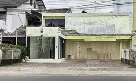 Di sewa ex Indomart di Jaksel