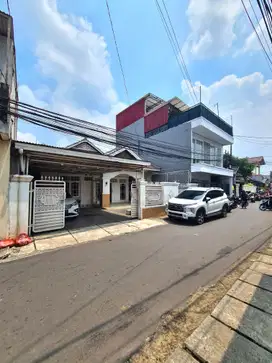 SUPER NEGO! Jalan Utama, Rumah Dijual Pejaten Timur - MURAH! BU CPT
