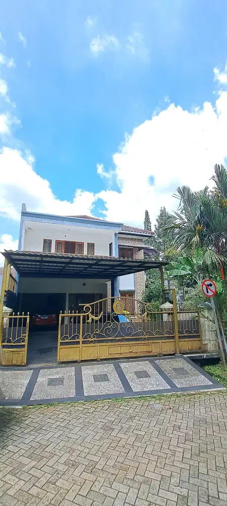 Jual Cepat Rumah Mewah Siap Huni Strategis di Komplek Pakuan, Bogor
