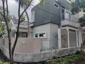 dijual rumah full renov siap huni di Arcamanik endah kota bandung