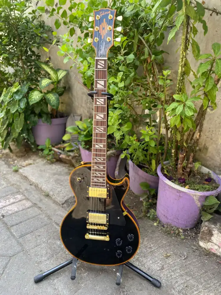 Gitar gibson lespaul blackbeauty custom