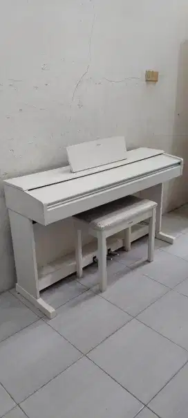 Piano elektrik yamaha arius ydp 144