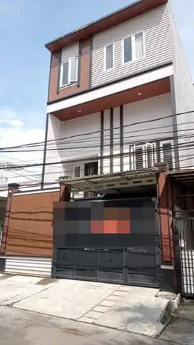 jual rumah 3lantai bagus di sunter