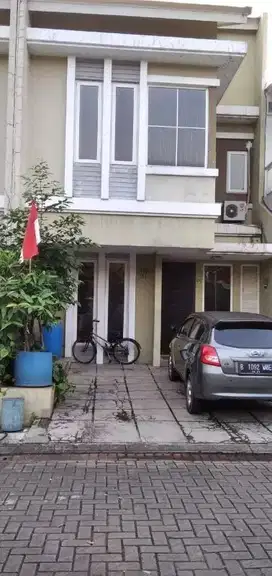 Dijual rumah siap huni Modernland cluster viena