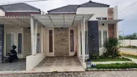 RUMAH VILLA MINIMALIS  0 JALAN KOTA BATU