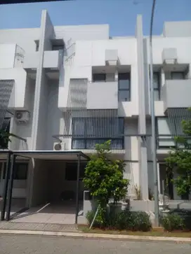 INSPIRA HOUSE BSD CITY 3 LANTAI JUAL CEPAT FURNIS RAPIH BANGET