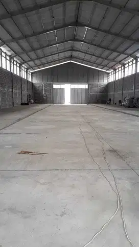 Disewakan gudang di Ciroyom