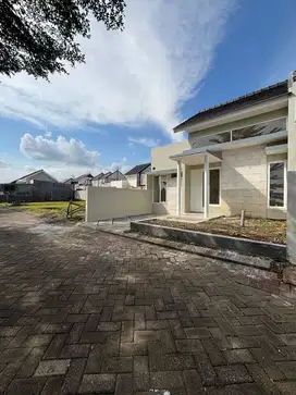 RUMAH DEKAT KAMPUS BINUS TERMURAH PAKIS