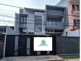 Dijual Rumah Baru SHM 2 Lantai di Sunrise Garden Jakarta Barat