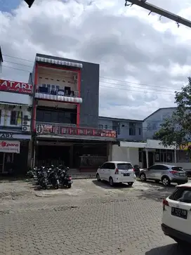 Di jual Cafe dan banguan Di boulevard panakkukang