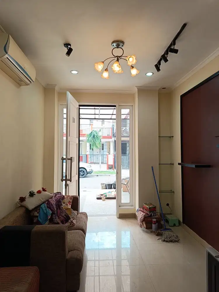 disewakan rumah di cluster taman puspa bekasi