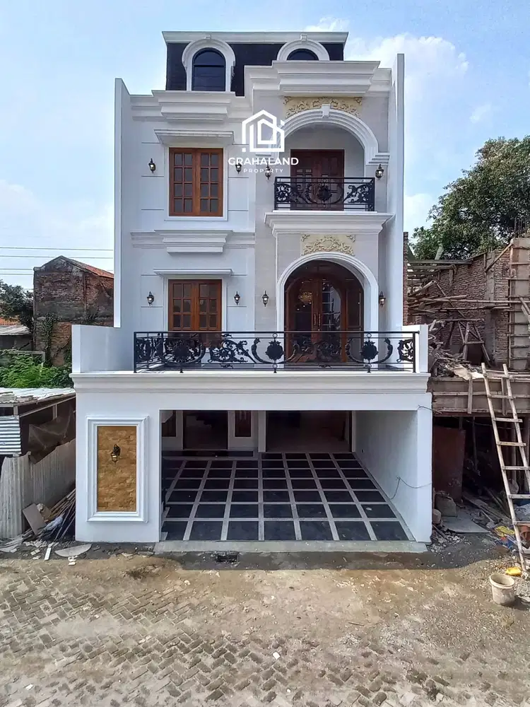 DIJUAL RUMAH BARU MEWAH DEKAT STASIUN DI JAGAKARSA RAYA