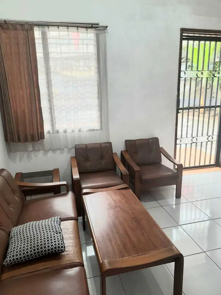 Rumah Pungkur dekat Unla dijual cepat strategis