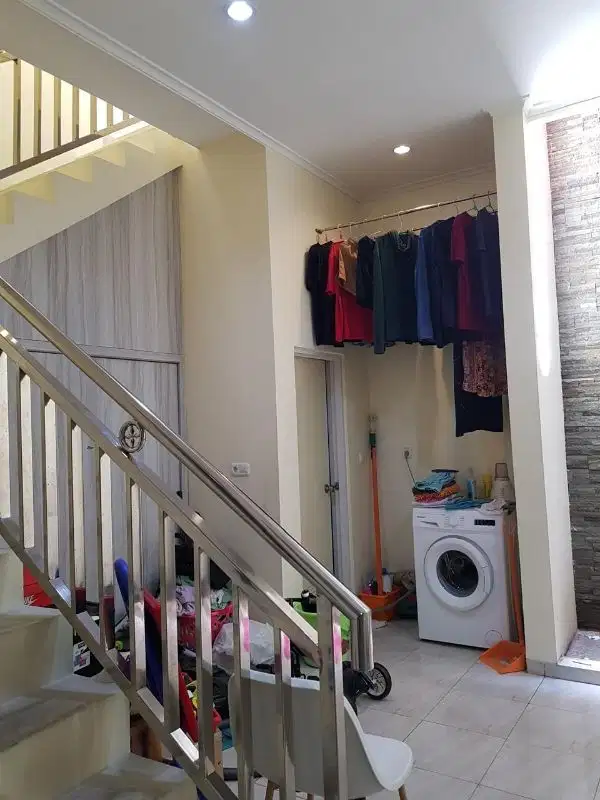 GRAHA PADMA SEMARANG RUMAH CANTIK SIAP PAKAI