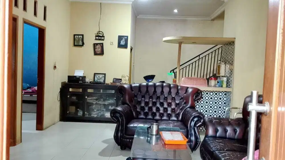 Jual Rumah Pekayon Jaya Bekasi Selatan luas 216m Tidak Banjir