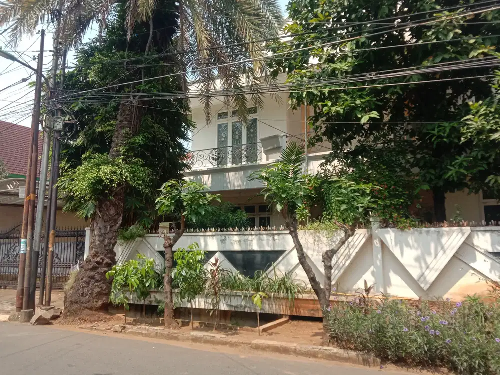 JUAL RUMAH LAMA DAN BAGUS DI TANJUNG DUREN