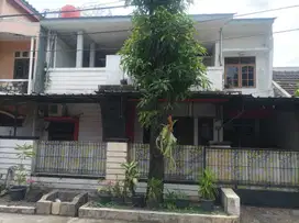 JUAL RUMAH MURAH 2 LANTAI LB 200 LT 114 DEKAT STASIUN LRT CIKUNIR