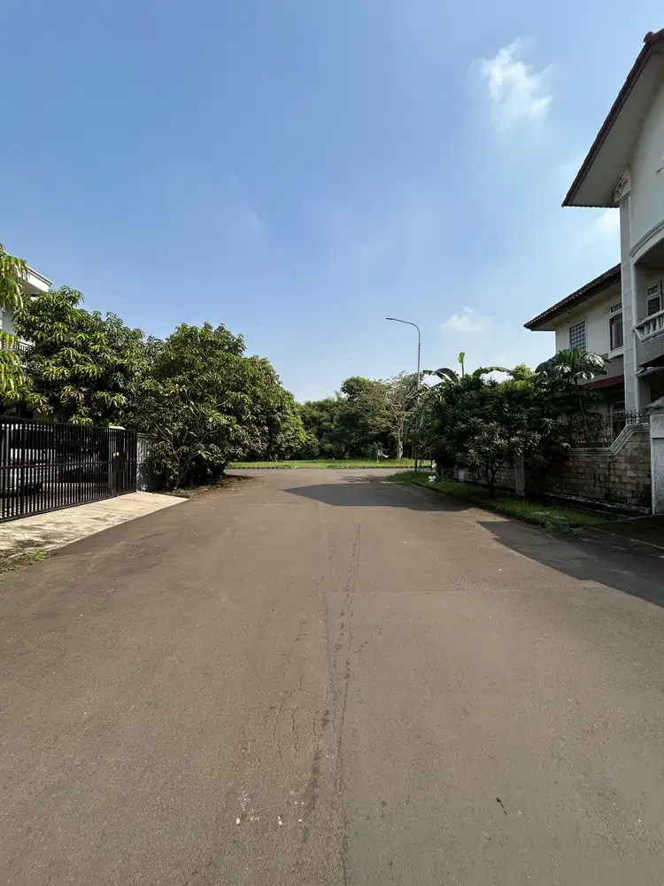Jual Cepat Rumah sektor 1 Gading Serpong Tangerang Dekat Mall dan Tol