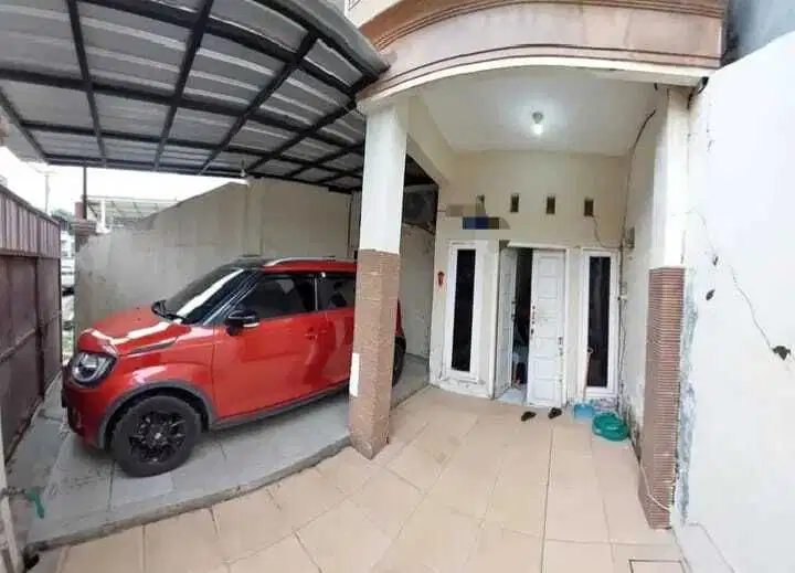 Butuh laku cepat rumah second 2 lantai dijual murah di karang empat