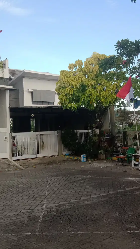 Jual Rumah Pantai Mentari Siap Huni 1.6m